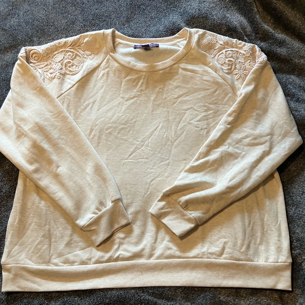Gloria Vanderbilt Cream Crew Neck Sweater with Lace Detail